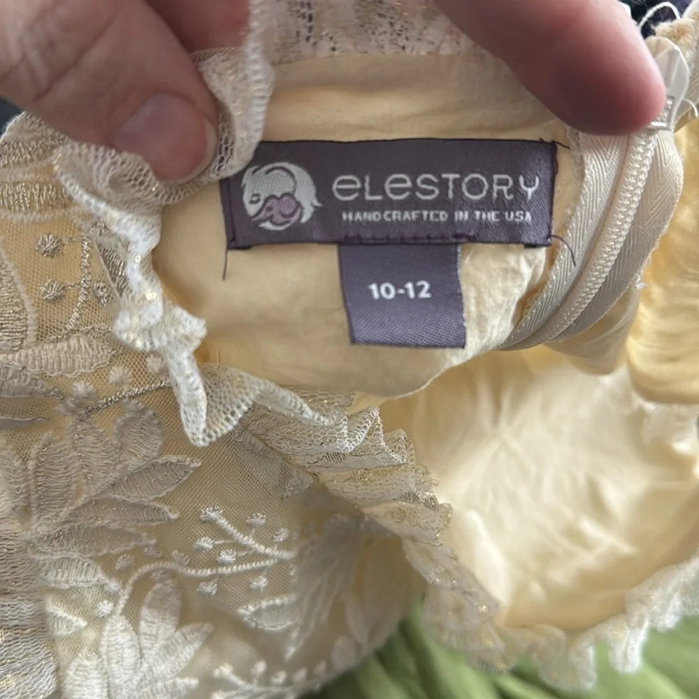 Elestory Holly Dress‎ Cream Green Size 10-12